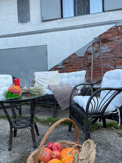 Коттедж 240 м² на участке 10 сот.