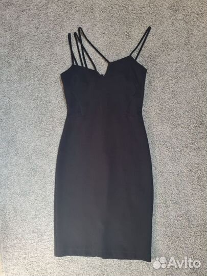 Вечернее платье черное xs