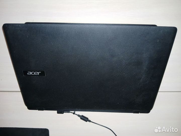 Ноутбук acer aspire ES1-732 series