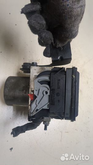 Блок абс, насос Volkswagen Sharan, 2013