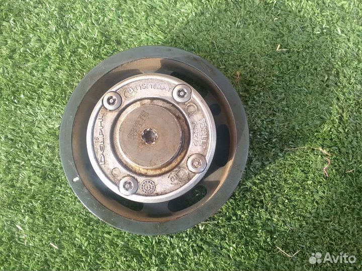 Муфта распредвала Рено Меган 3. Для двс K4M V838