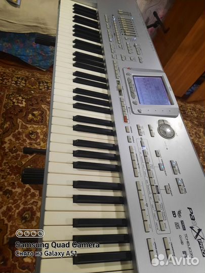 Профессиональный синтезатор