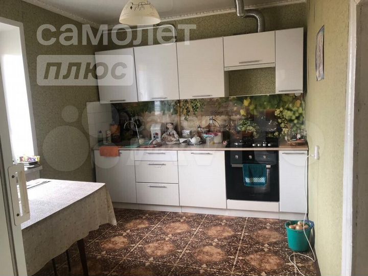 2-к. квартира, 60 м², 1/1 эт.