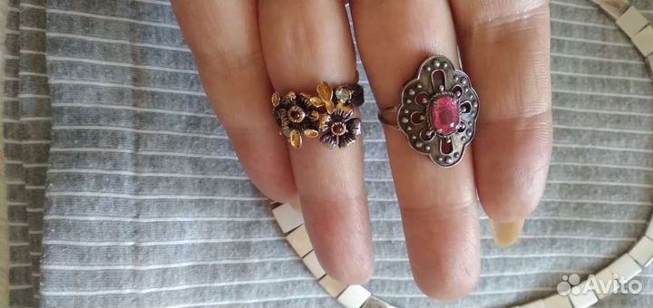 Серебряное кольцо