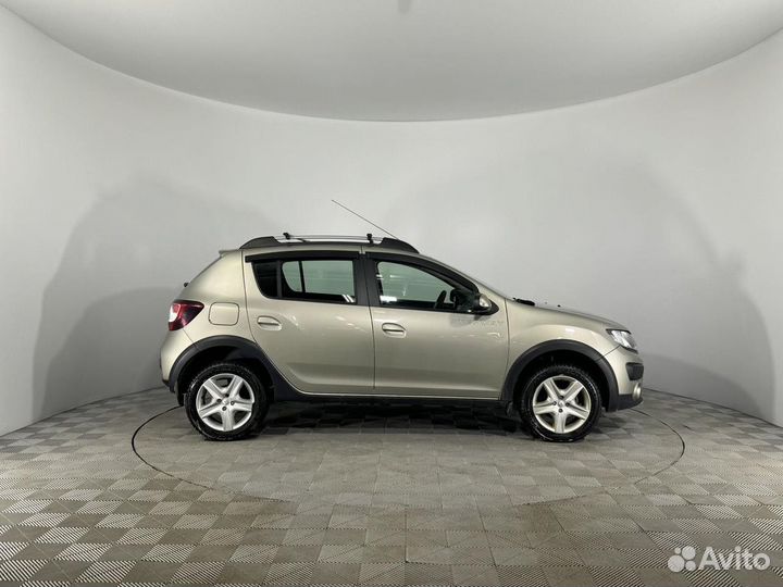 Renault Sandero Stepway 1.6 МТ, 2017, 94 238 км