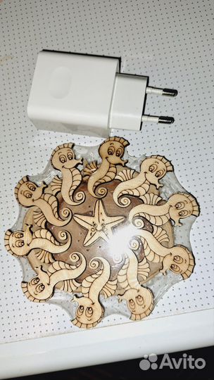 Деревянная подставка под горячее