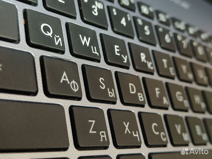Ноутбук Asus для работы