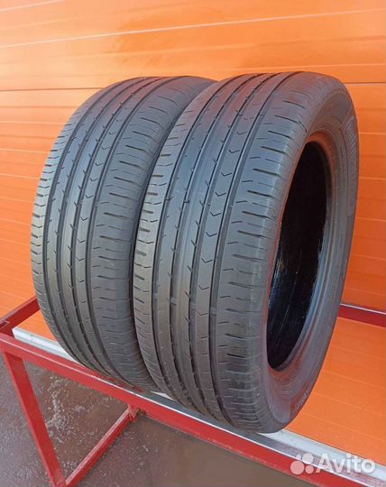 Continental ContiPremiumContact 5 215/55 R17 98W