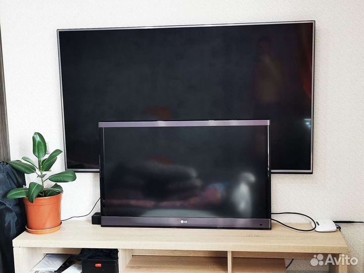 Телевизор LG 42