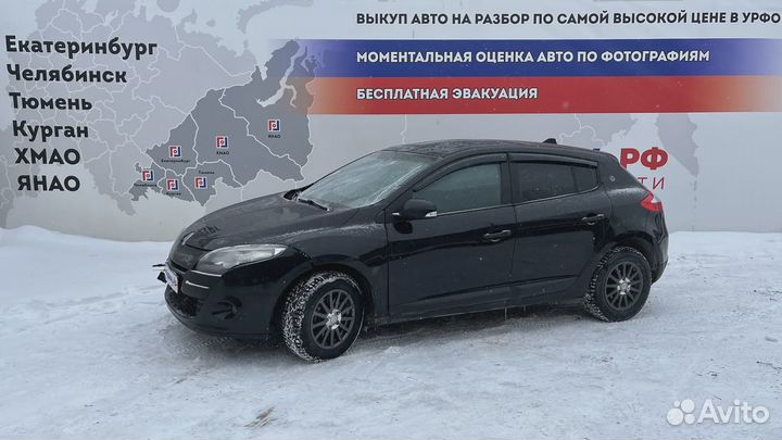 Порог со стойкой левый Renault Megane 3