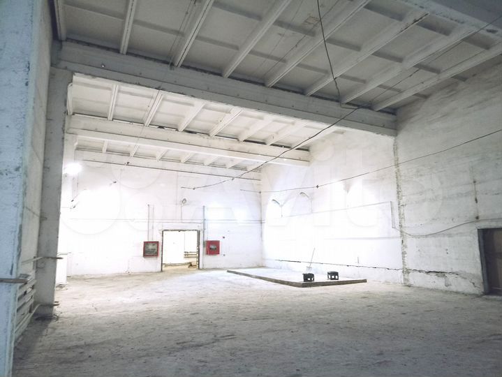 Склад, 1000 м²