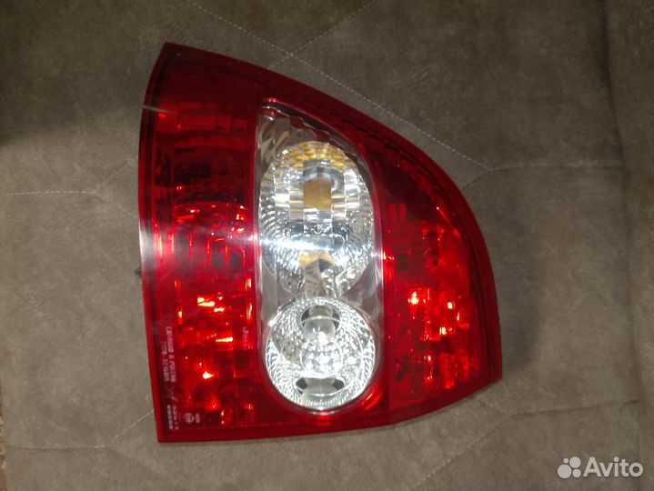 Фара левая priora