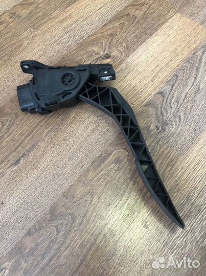 Педаль газа Jaguar XF 2014