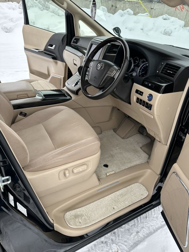 Toyota Alphard: фото владельца