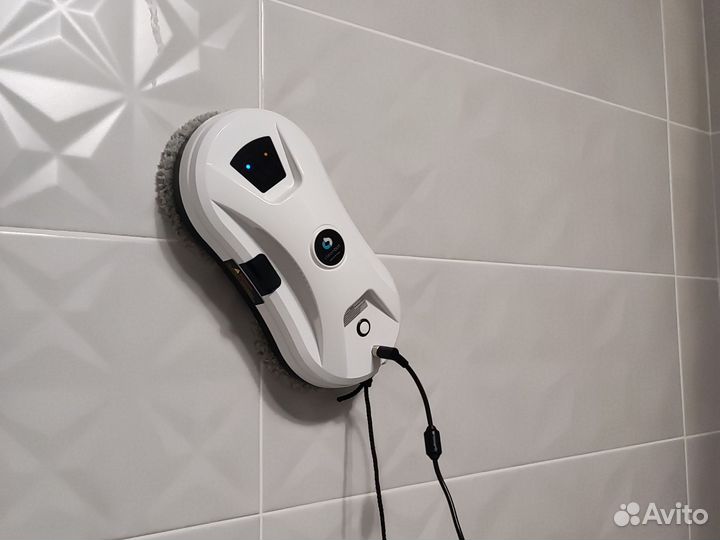 Мойщик окон Cleanbot Ultraspray