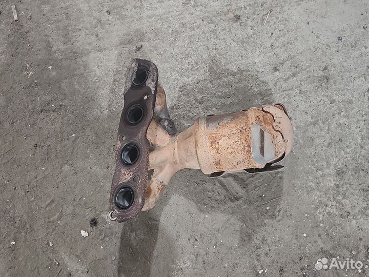 Выпускной коллектор на Киа Рио 4 G4LC 1.4