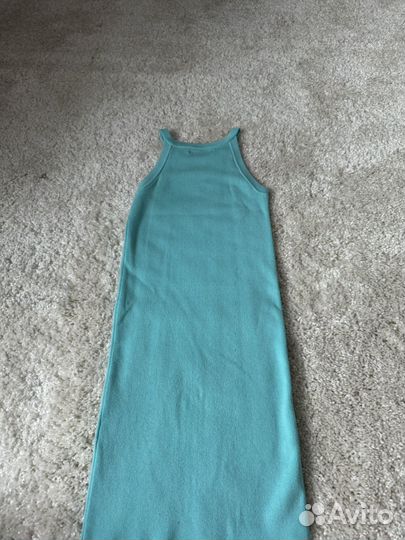 Платье reserved