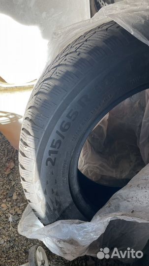 Continental IceContact 3 215/65 R16