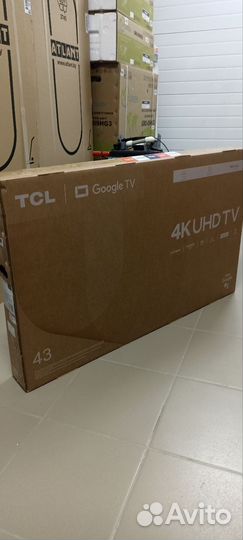 Телевизор TCL 43V6B 4K