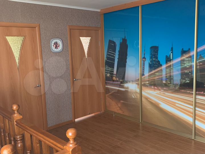 Коттедж 146,8 м² на участке 7 сот.