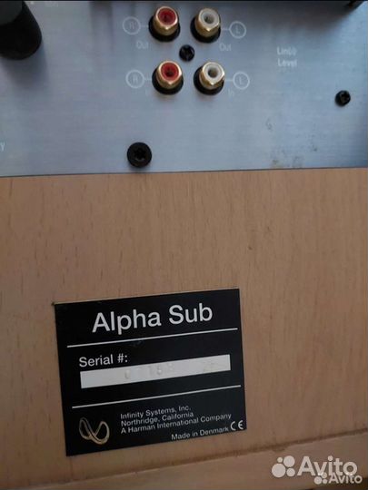 Сабвуфер Infinity