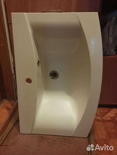 Раковина в ванную накладная бу