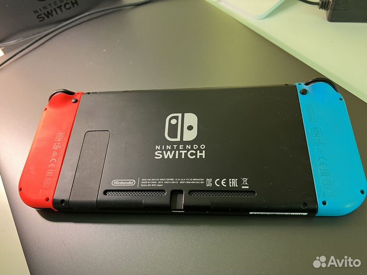 Nintendo switch (2 ревизия)