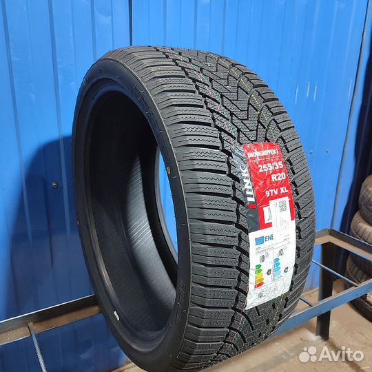 iLink SnowGripper I 255/35 R20