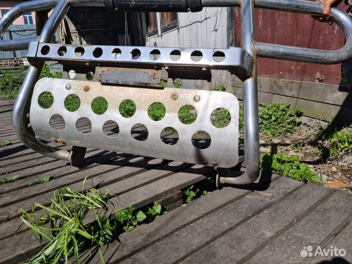 Кенгурятник Toyota Hilux Surf