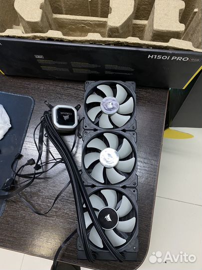 Corsair H150i Pro
