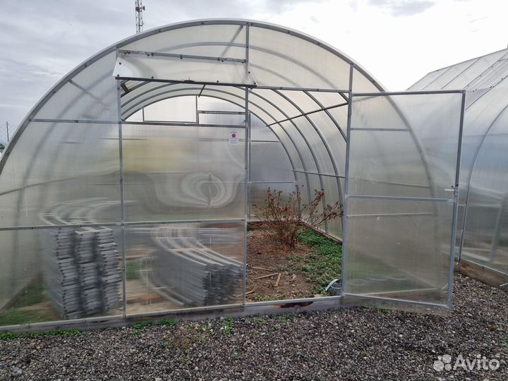 Теплица арочная 4х4
