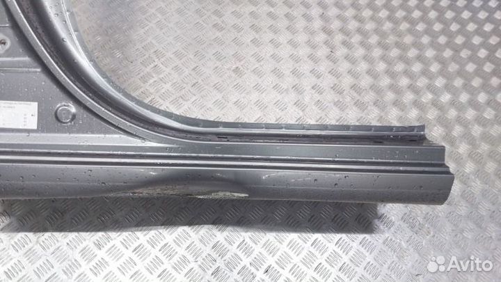 Порог со стойкой правый Kia Cerato