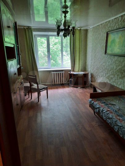 2-к. квартира, 55 м², 1/2 эт.