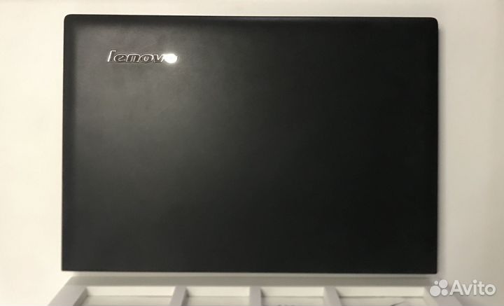 Ноутбук Lenovo