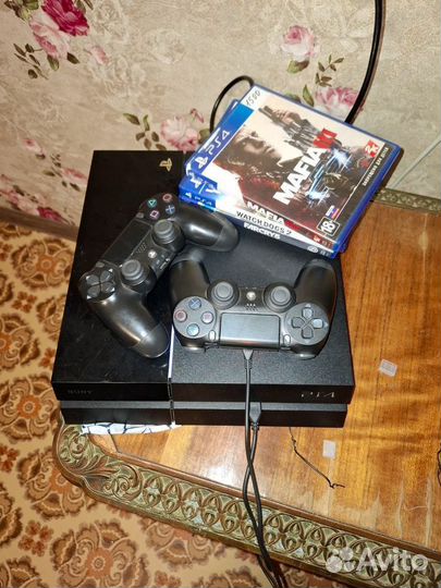 Игровая приставка ps4 с играми