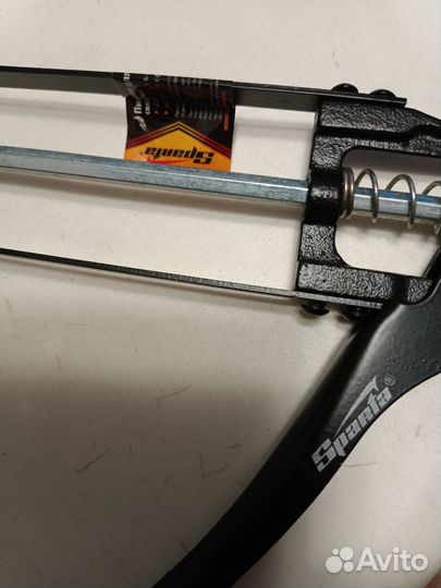 Новый пистолет для герметика и клея