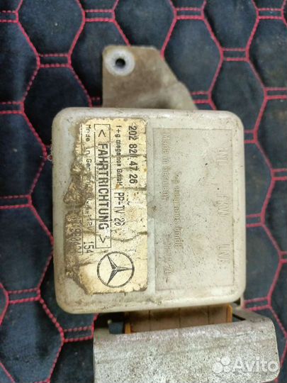 Блок управления сигнализацией Mercedes W202