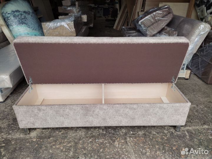 Кухонный диван