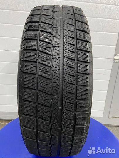 Bridgestone Blizzak Revo GZ 215/60 R16 95Q