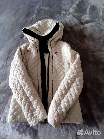 Куртка демисезонная для девочки 140