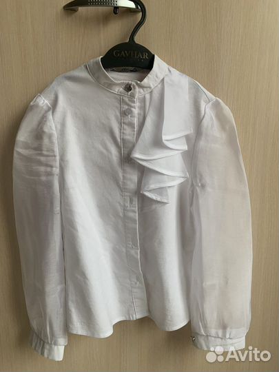 Блузка белая