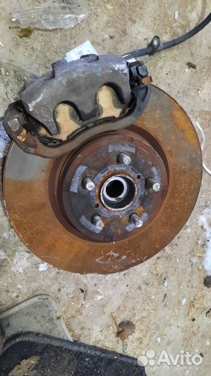 Ступица Subaru Legacy wagon BP5 (Переднее Правое)