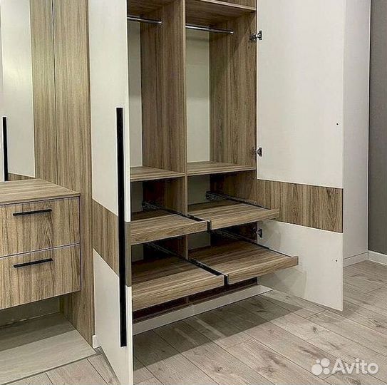 Встроенный шкаф