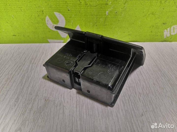 Пепельница передняя Фольксваген Гольф 3 Венто