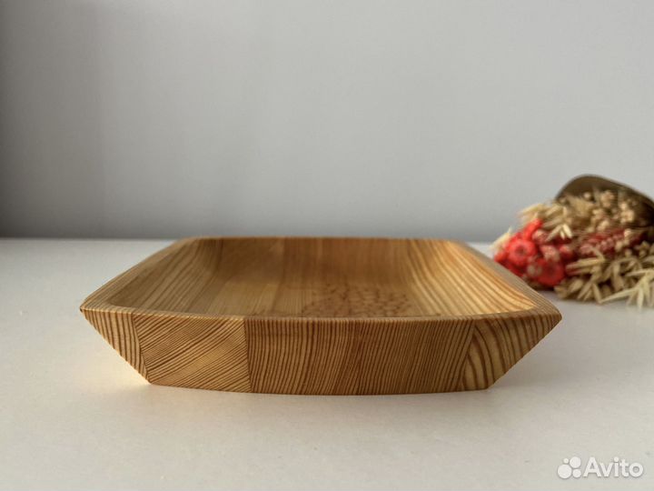 Деревянная тарелка блюдо из массива сосны новая