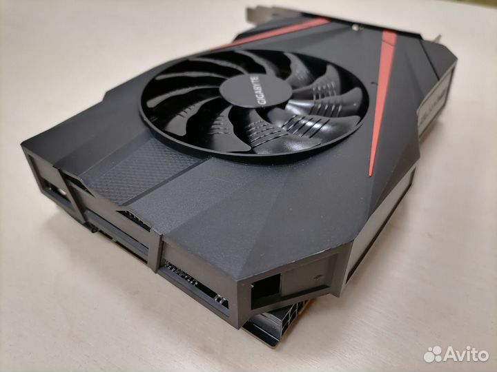 Видеокарта GTX 1060 3Гб gigabyte mini GV-N1060ixoc