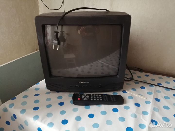 Телевизор samsung