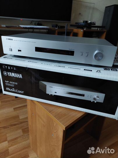 Сетевой проигрыватель Yamaha NP S303