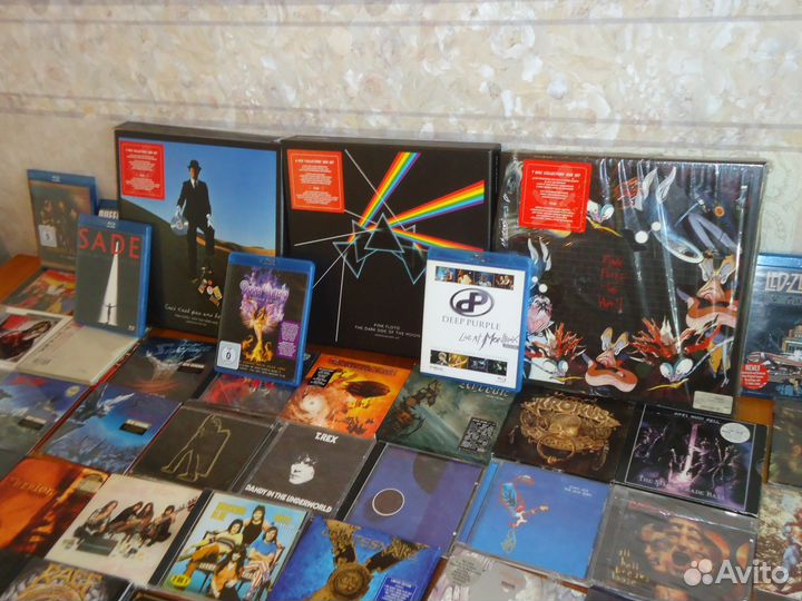 Фирменные компакт диски.пластинки.блю рзй