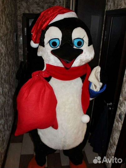 Поздравление от надувной панды